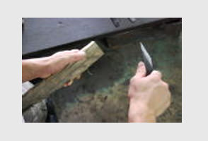 小刀の持ち方・削り方